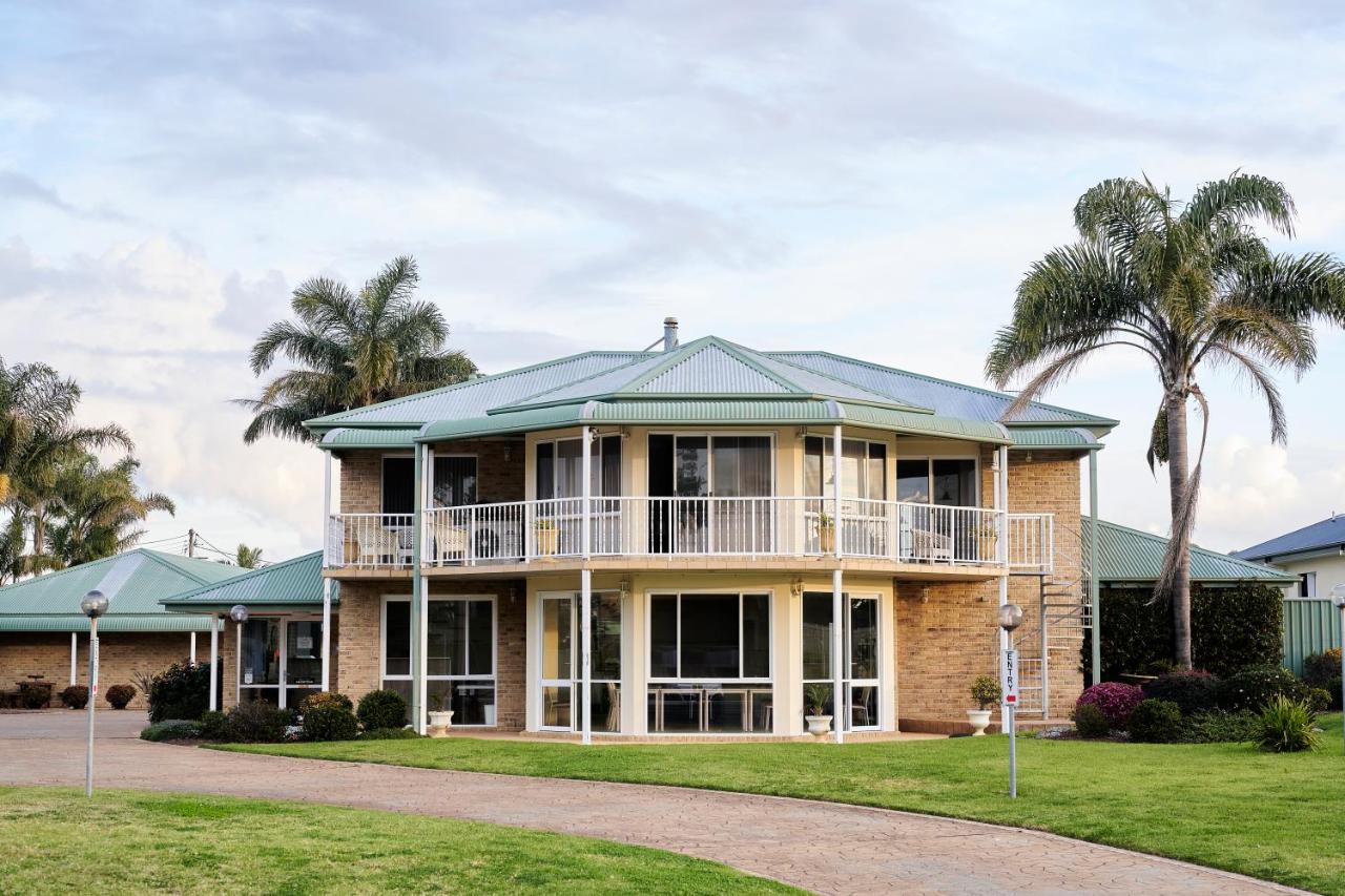 Harbourview House Motel Bermagui Bagian luar foto